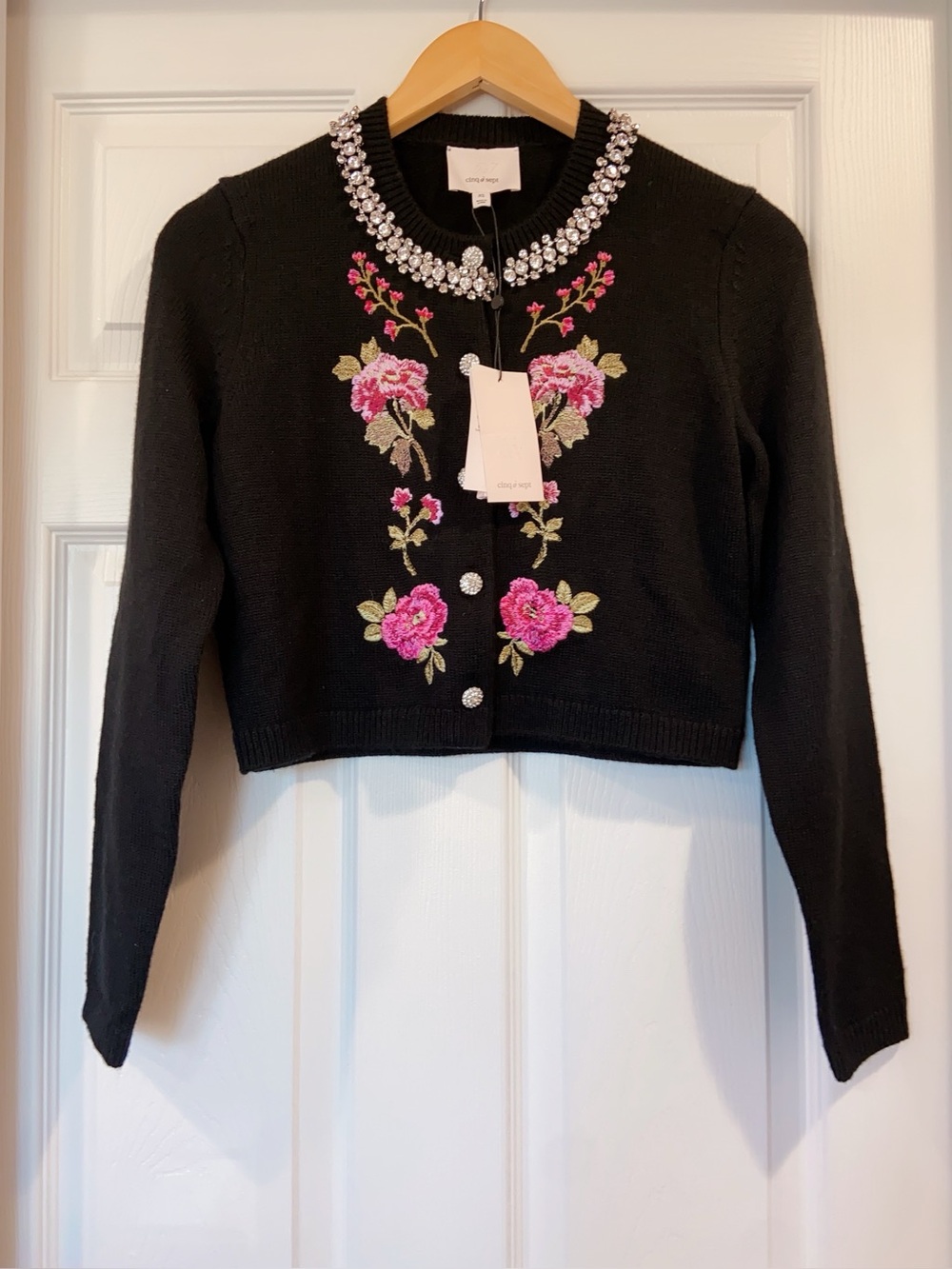 NWT Cinq à Sept Isolde Floral Embroidered Cardigan In Black